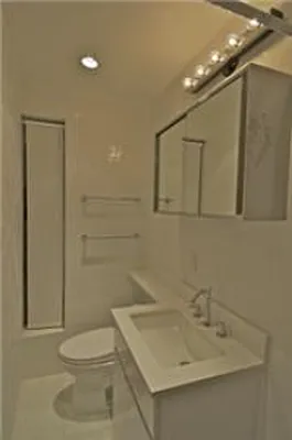 Rented by Veracity NYC LLC | media 16