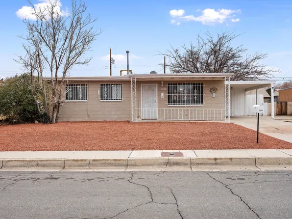 2830 Graceland Dr NE, Albuquerque, NM 87110