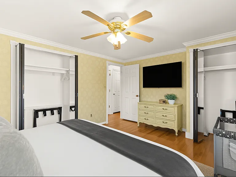5002 Rockdale Ct — Photo 43