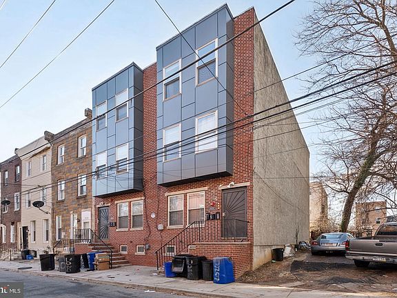 2nd image of 2022 N Woodstock St