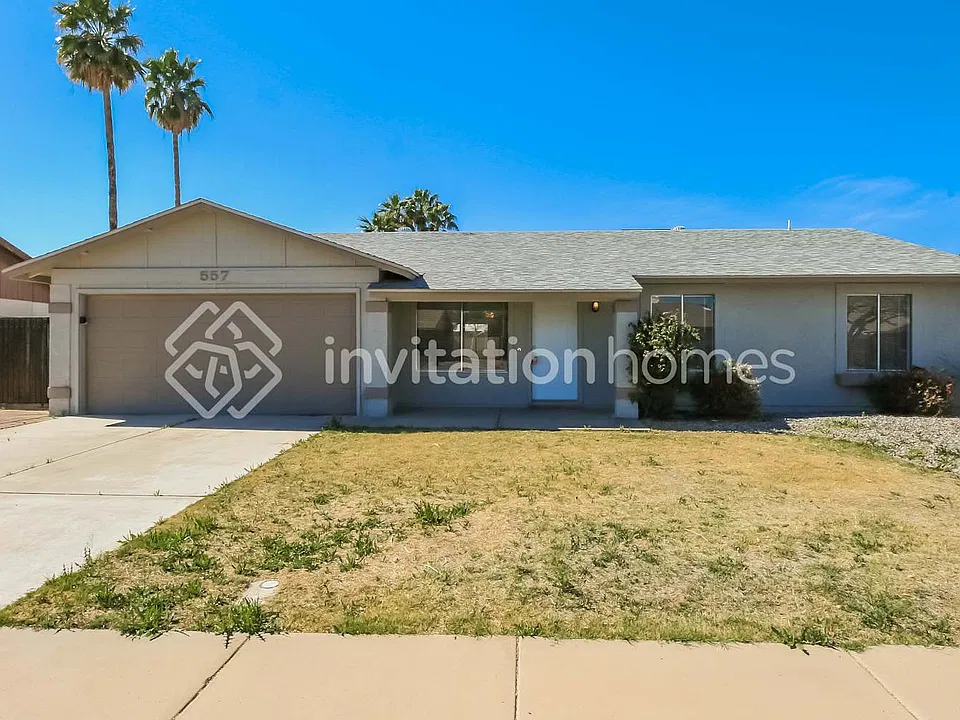 557 W Caroline Ln