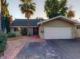15438 Runnymede St, Van Nuys, CA 91406