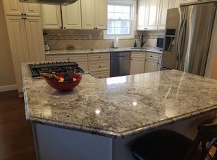 111 Alnwick Rd, Malverne, NY 11565