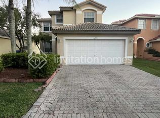 14916 SW 22nd St, Hollywood, FL 33027