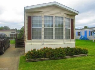 1966 Morningstar Ave, Kimball, MI 48074