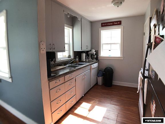 5th image of 1213 Pulliam Ave