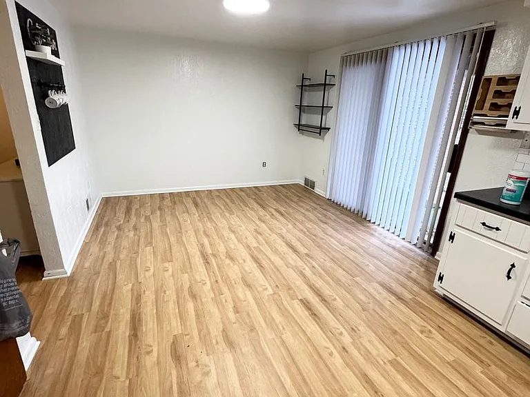 3987 Logans Ferry Rd — Photo 5