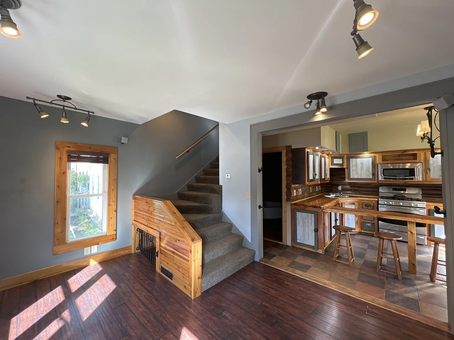 117 South Lincoln Street - 1 — Photo 4