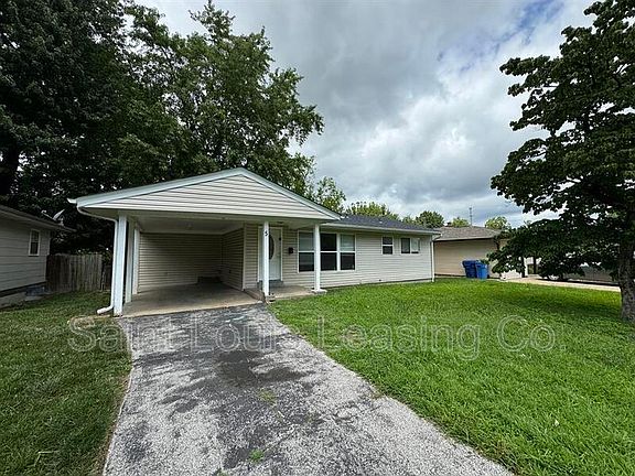 3rd image of 5 Linkous Dr