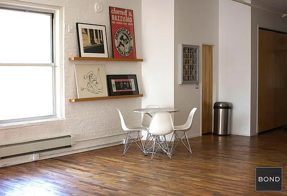 Rented by Bond New York | media 8