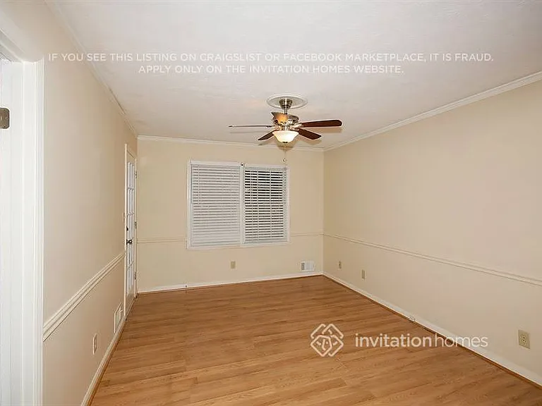 458 Glendale Ct — Photo 14