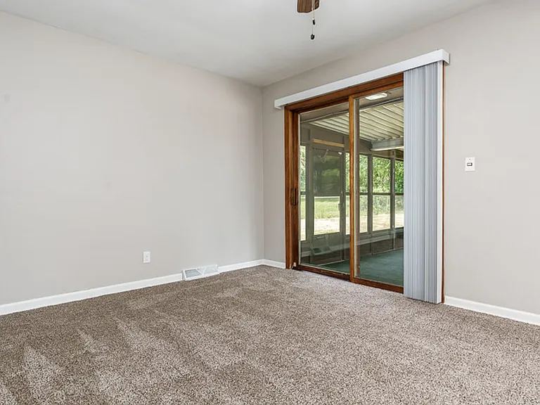 3979 Elva Ln — Photo 9