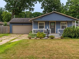 7630 Goldenrod Dr, Mentor On The Lake, OH 44060
