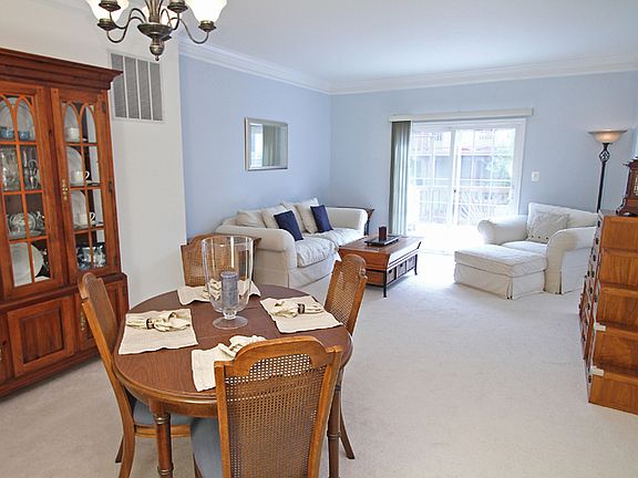 Dining / Living Room