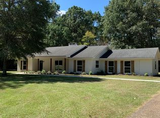1301 McMillan Ave, Bay Minette, AL 36507