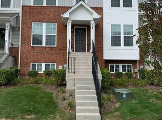 78 Nicholas Dr E, Des Plaines, IL 60016