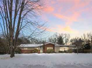 9342 Springfield Dr, Allison Park, PA 15101