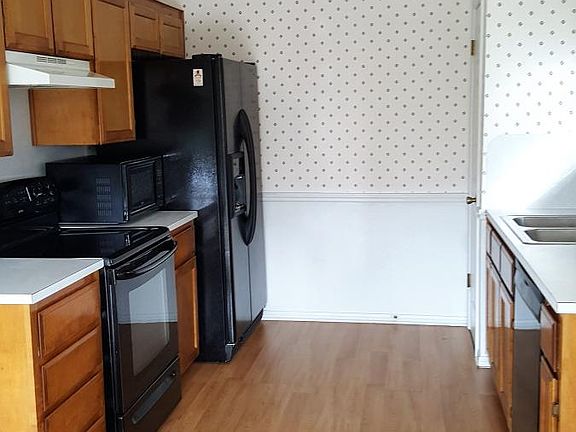 4th image of 203 Pinto Dr
