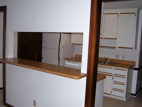4th image of 309 Mimosa Park Dr
