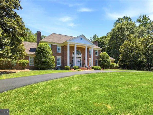 2230 Shields Dr, Dunkirk, MD 20754