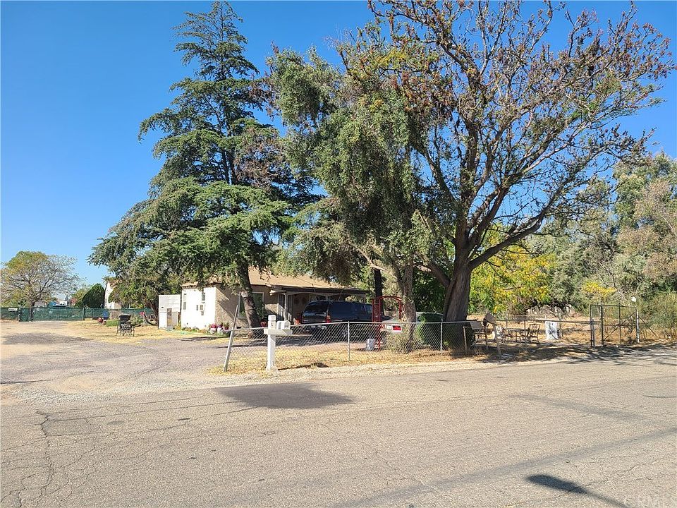 1st image of 8368 Cottonwood Ave