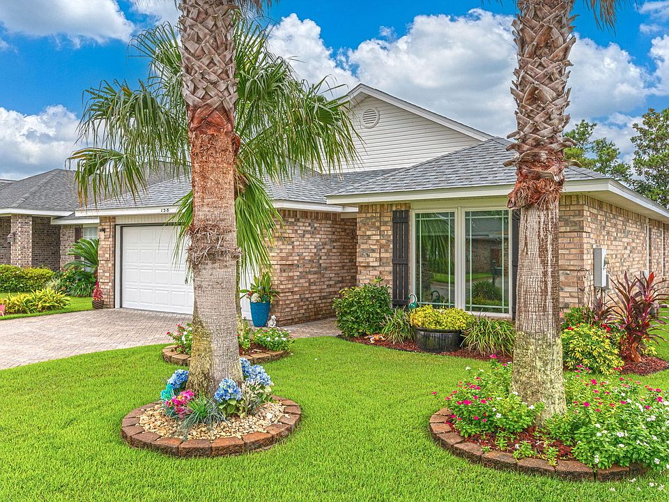 1st image of 158 Sandy Cay Dr