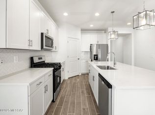 8288 S Clara Roberts Way, Vail, AZ 85641