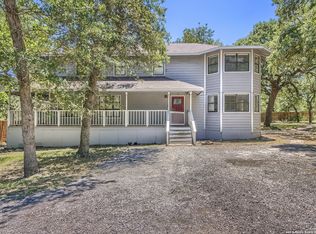 324 Hickory Hill Dr, La Vernia, TX 78121