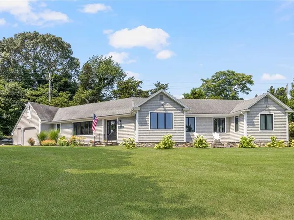 45 Spring St, Saunderstown, RI 02874