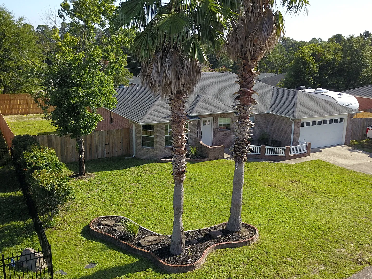 3 bed, 1753 sqft, $2,150 — Photo 2