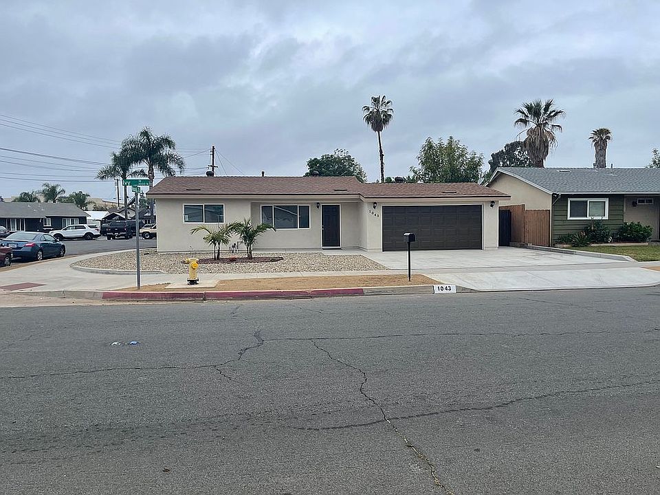 1st image of 1043 N Ivy St