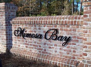 222 Royal Tern Dr, Sneads Ferry, NC 28460