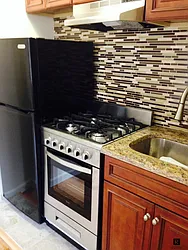 Rented by R New York