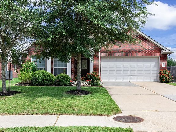 3rd image of 1902 Roaring Springs Dr