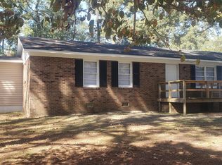 60 Foxcroft Rd, Snow Hill, NC 28580