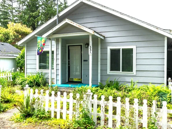 33 3rd Street, Bay Center, WA 98527