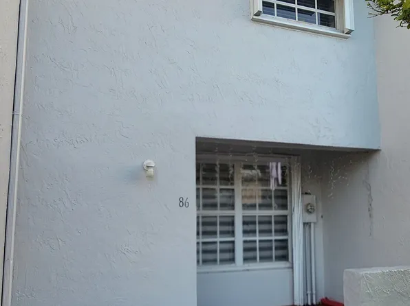 10360 SW 154th Circle Ct APT 86, Miami, FL 33196