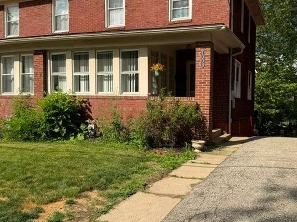 1003 S Trenton Ave, Pittsburgh, PA 15221
