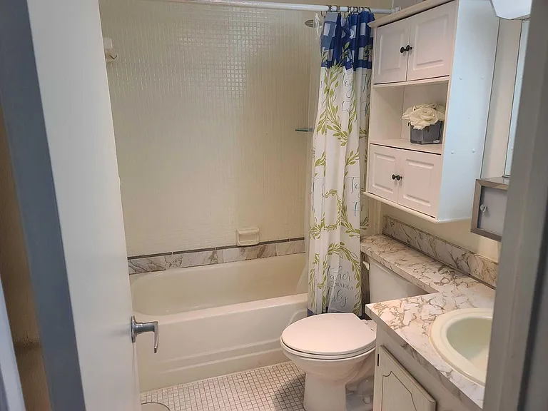 555 Purdy Ln #317 — Photo 9