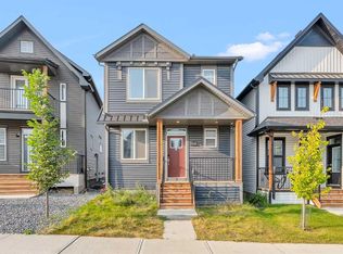 349 S Calhoun Cmn NE, Calgary, AB T3P1T2