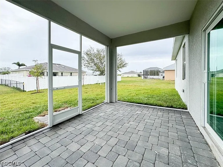 512 NW 25th Ave — Photo 33
