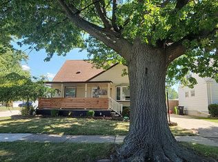 25680 Cole St, Roseville, MI 48066