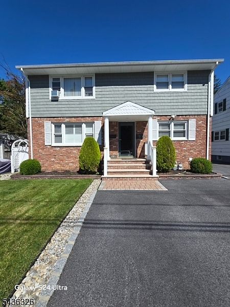 1st image of 151 Chestnut St #1