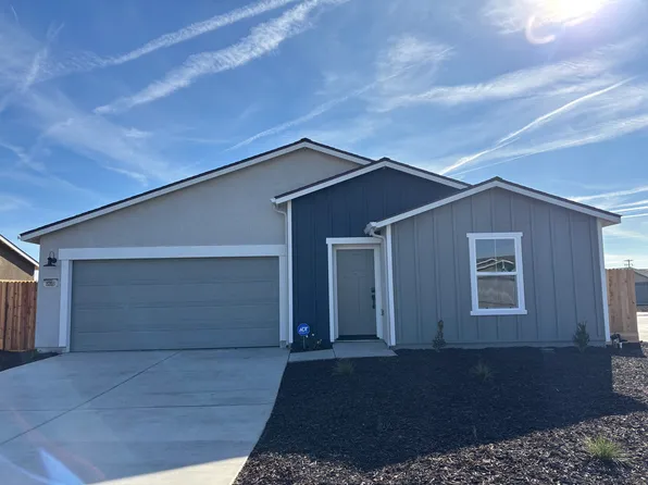 8203 Georgetown Dr, Bakersfield, CA 93307