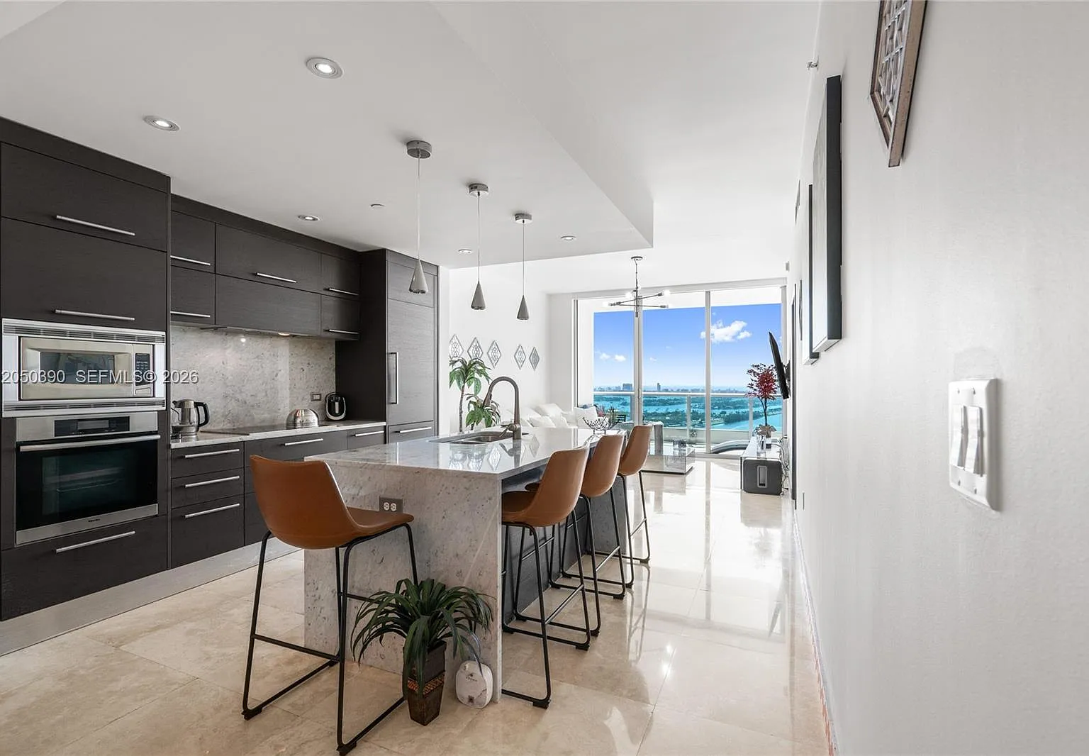 900 Biscayne Bay Condo — Photo 3