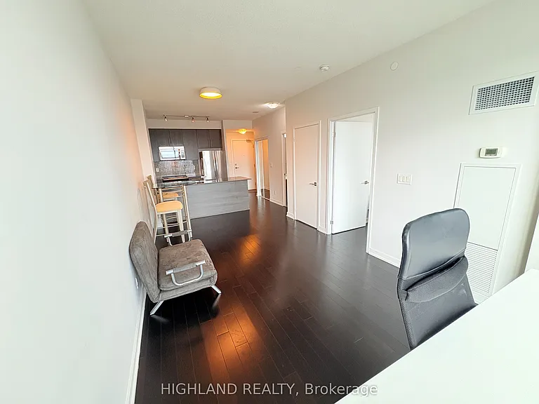 510 Curran Pl #3103 — Photo 11