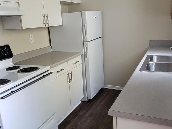 4th image of 1919 E 17th St APT G