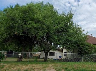 508 F St, Stapleton, NE 69163