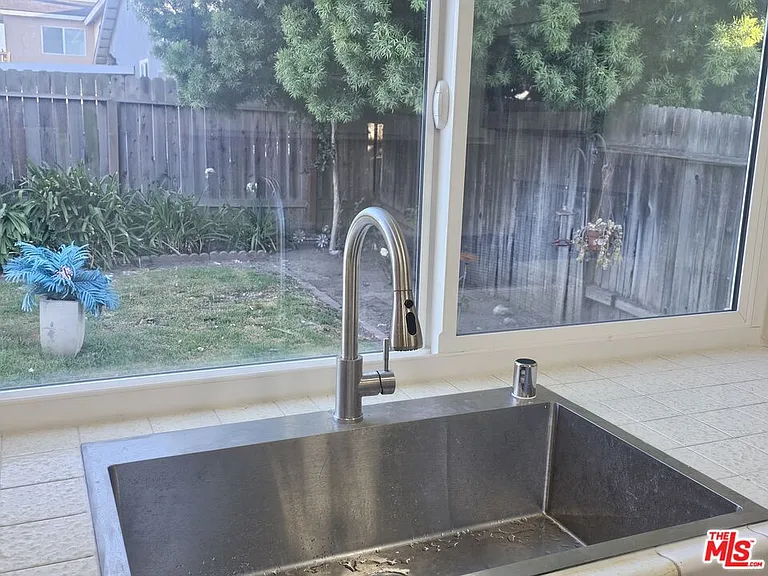 3410 Via Marina Ave — Photo 11
