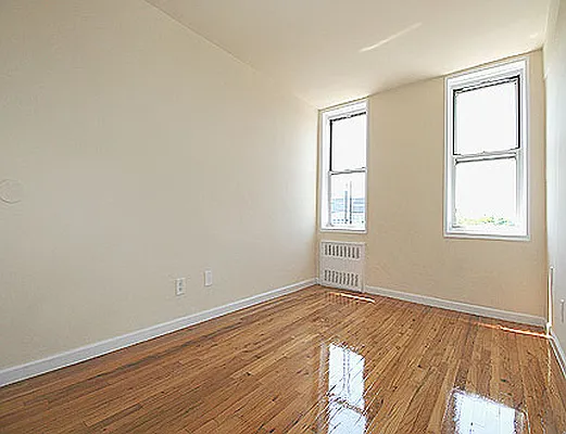 Rented by SW Queens Mezzanine | media 18